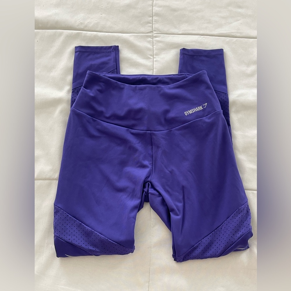 GYMSHARK purple leggings
